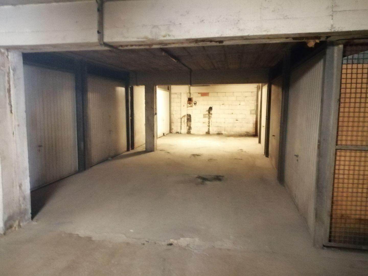 Parking-box — Marseille